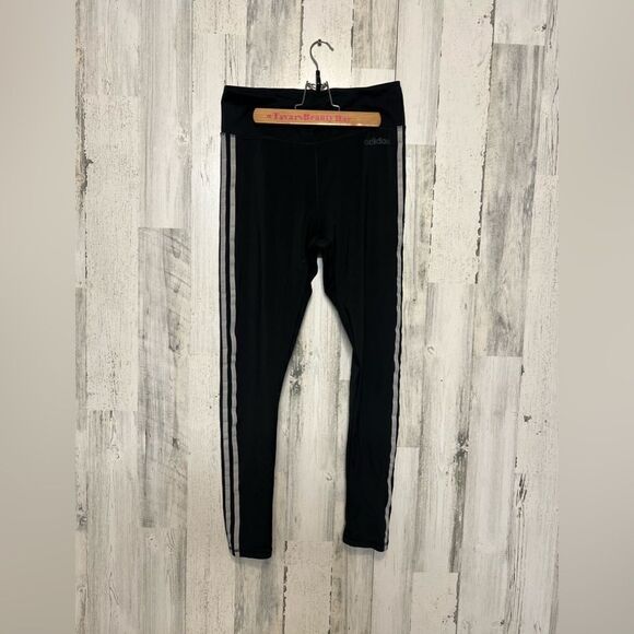 Adidas pants - Picture 1 of 7